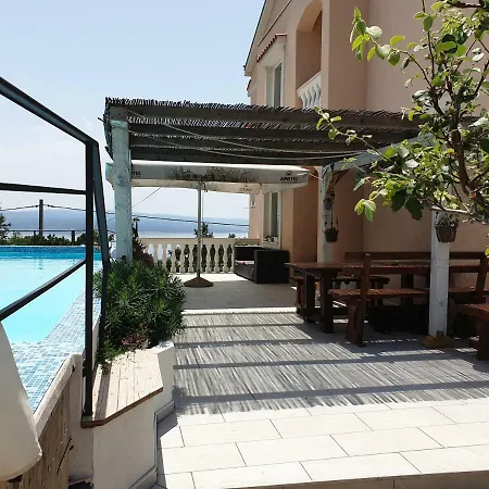 Apartments Velic Crikvenica Exterior photo