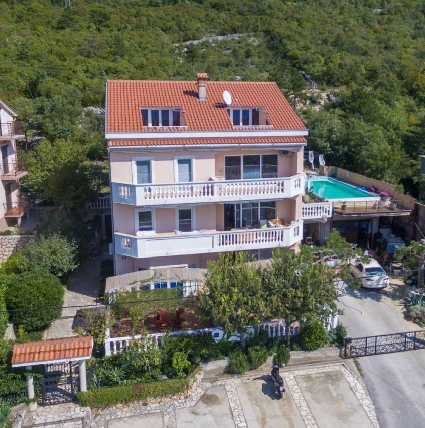Apartment Velic